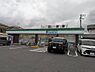 周辺：ファミリーマート美原大饗店まで徒歩１０分