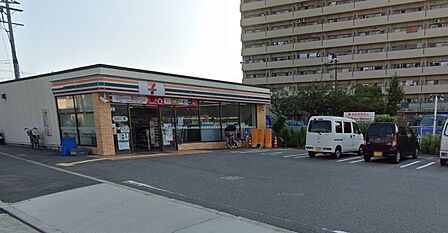 セブンイレブン大阪新北島4丁目店まで徒歩4分