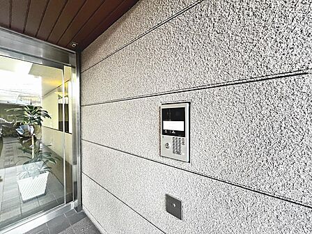 【便器新調します】綺麗なトイレで清潔感があり気持ちがいいですね♪