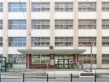 大阪市立加賀屋東小学校まで徒歩４分