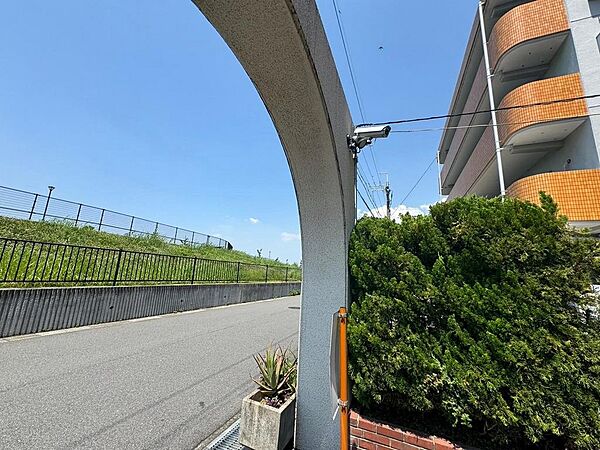 エントランスを拡大表示