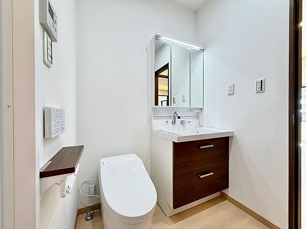 トイレを拡大表示