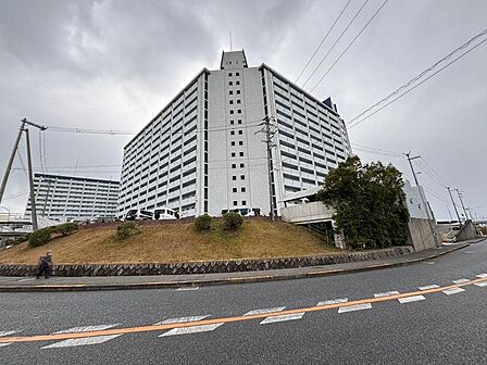 収納スペースがあるので、収納場所に困りませんよ♪家族の思い出も大切にしまっておけますね!