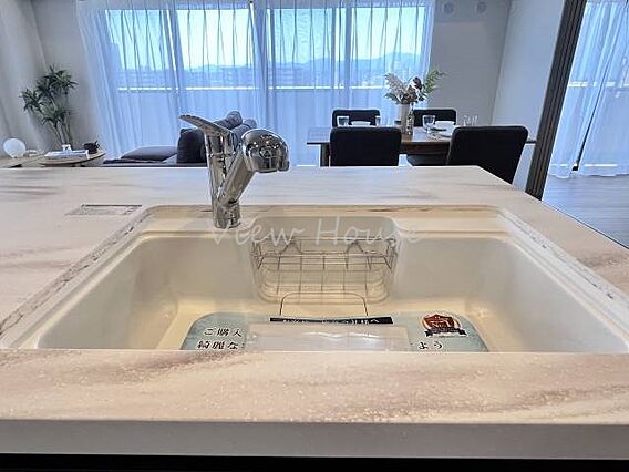 キッチン水栓は...