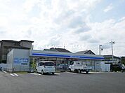 ローソン群馬町棟高店 574m