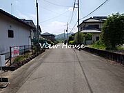 【接道】西側　約６．０ｍ
