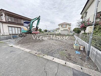 外観:スーパー・ドラッグストアまで徒歩約8分圏内でお買い物にも便利な立地です♪ 外観:スーパー・ドラッグストアまで徒歩約8分圏内でお買い物にも便利な立地です♪