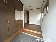 ■玄関｜シューズボックス付き！