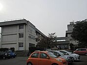 太田市立毛里田中学校 1978m