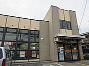 大泉吉田郵便局 959m