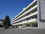 太田市立西中学校 2935m