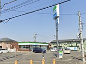 ファミリーマート南河内祇園店 850m