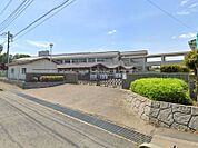 小山市立乙女中学校 1100m教育活動全般にわたり、いじめ撲滅対策を推進している乙女中学校はこどもたちの健全育成のため、全職員一丸となって取り組んでいます。