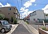 外観：前面道路