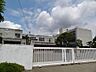 周辺：伊勢崎市立豊受小学校 1636m周辺は緑が多く、落ち着いた環境で勉強に取り組むことができます♪