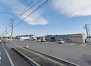 セブンイレブン伊勢崎境女塚店 1274m24時間いつでも便利♪