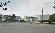 玉村町立玉村小学校 496m周辺は緑が多く、落ち着いた環境で勉強に取り組むことができます♪