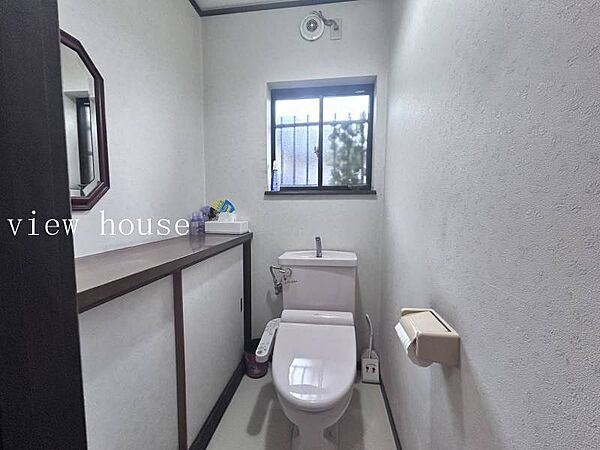 トイレを拡大表示