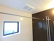 【同社施工例】洗濯物が乾かない雨の日に衣類を乾燥できる浴室換気乾燥機