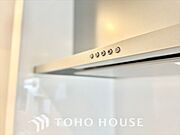 【KITCHEN】◆ワクワク◆開放的で機能性も高いシステムキッチン。お子様は毎日のご飯にワクワク！