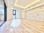 使いやすく、明るい洋室に仕上がります。子供部屋や趣味のお部屋にご利用できます。ご自身で家具などを配置し、素敵な空間を創り上げられます。