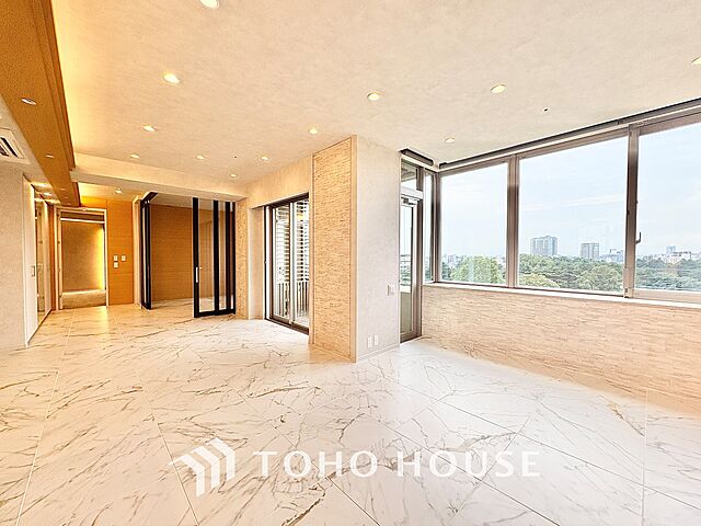 リビング/ダイニング 新宿区大京町