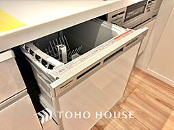 ◆食洗機◆お子様の面倒を見れる時間が増え時短になります。加えて手荒れも防げてしかも節水が高い為、大変人気があり重宝します。
