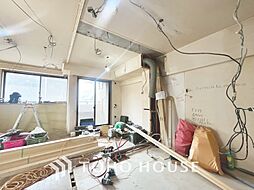 現在改装中◆家族のおはよう◆の声を笑顔で迎えてあげられるシステムキッチン。朝ごはんが楽しみでちょっと早起きしたくなるんです。