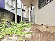 【The beginning of everything】その邸が魅せる気品、重厚感、柔らかさ。それは訪れた人に安らぎを与える特別な空間。すべての始まりをここから。