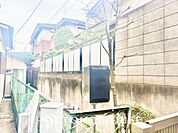 【Breeze、 green scent】澄み切った空気。移ろう季節の中、ゆっくりと流れる時間。幸せを噛みしめる穏やかな生活。