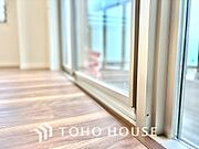 【LIVING】◆扉を◆開くとこの景色。家族の”おかえり”の声が聞こえてきそう。