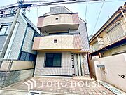 【APPEARANCE】◆眩い◆光が燦々と入り、家族の笑顔を照らす。「いつまでも続いて」と願う夢のような毎日がここにある。