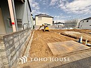 【Light shower】太陽光をたくさん感じながら、明るく豊かな暮らしを約束する住まい。四季の移ろいを感じながら、我が子の成長を見守る。そんな家がここに。