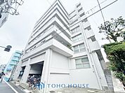 ◆時を忘れる場所◆ここにはみんなが集い、食事と楽しい会話が始まる。話に夢中になりすぎて、ついつい時を忘れ夜半過ぎになってしまう。そんな束の間の幸せを感じさせてくれる場所でありたい。