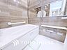 浴室：【BATHROOM】◆プライベートな空間◆simpleだからrelaxできるんです。こころもからだもキレイさっぱり。
