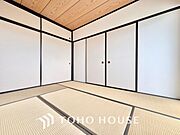 【Private room】感性を育むプライベートルームはシンプルでスマートな空間。好みの空間で読書をしたり、音楽を聞いたりと一人の時間も充実したものにできます。