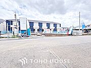 通風・採光にも優れ、心地よい光と風があふれています。贅沢といえるほどの豊かな居住性と、プライドを満たすクオリティが見事に調和した住空間。新築戸建でなければ体感できないひとときをご体感頂ける筈です。