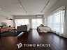 子供部屋：【Private room】家族個々の安らぎの空間。プライベートなBedRoomは暮らす方の感性で造り上げたいもの。誰もが好みで飾れるシンプルな室内に仕上げてあります。