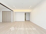 【LIVING】◆扉を◆開くとこの景色。家族の”おかえり”の声が聞こえてきそう。