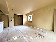 現在改装中◆眩い◆光が燦々と入り、家族の笑顔を照らす。「いつまでも続いて」と願う夢のような毎日がここにある。