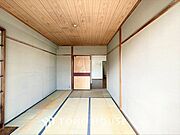 現在改装中◆属毛離裏◆子は父を手本とし、母に愛育されて成長する。家族の深い繋がり。いつまでも大切にしたい。
