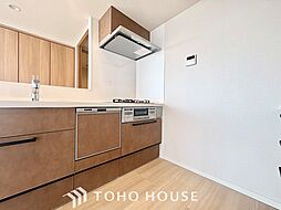 【KITCHEN】◆家族のおはよう◆の声を笑顔で迎えてあげられるシステムキッチン。朝ごはんが楽しみでちょっと早起きしたくなるんです。