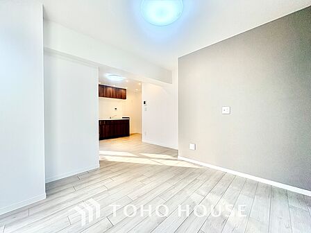 「想像していた以上に広い」が写真を撮っているときの感想です。家事動線に配慮したプランによりご家族がくつろげる明るく広い空間が確保できました。
