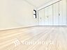 洋室：【Private Room】やわらかな光が差し込む朝。書斎にも、子ども部屋にも使える柔軟な設計。暮らしに合わせて変化できる一室です。