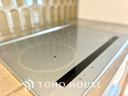 【KITCHEN】◆家族のおはよう◆の声を笑顔で迎えてあげられるシステムキッチン。朝ごはんが楽しみでちょっと早起きしたくなるんです。