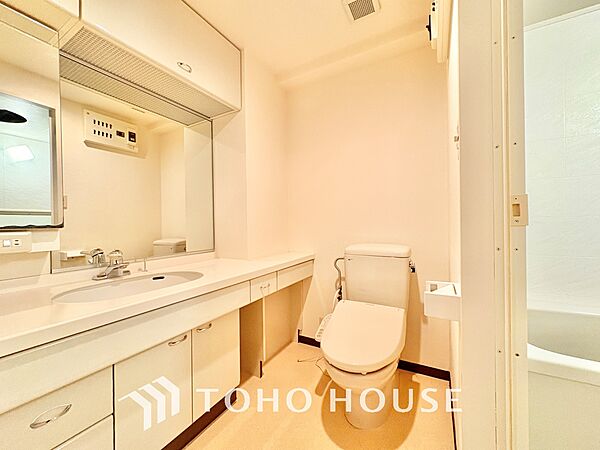 トイレを拡大表示