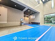 現地に実際に行ってみることでしか感じられないことがたくさんあります。周辺環境や街の雰囲気など、たくさんのことを感じていただけます。是非一度ご見学くださいませ。