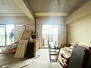 現在改装中◆煌びやか◆愛おしい家族との団欒の時間をより一層幸せなものに感じさせる煌びやかなLDK。輝かしい毎日が待っています。※この画像の家具の配置には、CGによる加工を施しております。