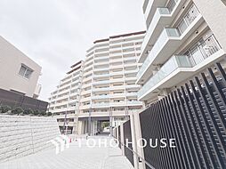 【APPEARANCE】◆眩い◆光が燦々と入り、家族の笑顔を照らす。「いつまでも続いて」と願う夢のような毎日がここにある。