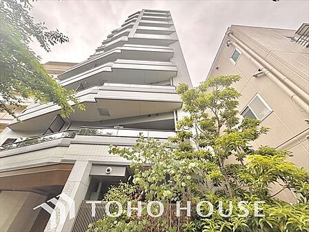 現地に実際に行ってみることでしか感じられないことがたくさんあります。周辺環境や街の雰囲気など、たくさんのことを感じていただけます。
